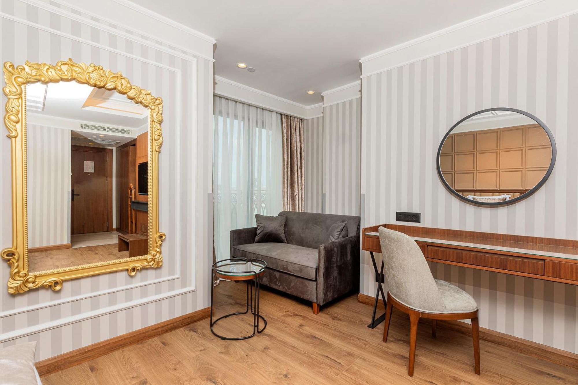 Mukarnas Pera Hotel Istanbul Exterior photo